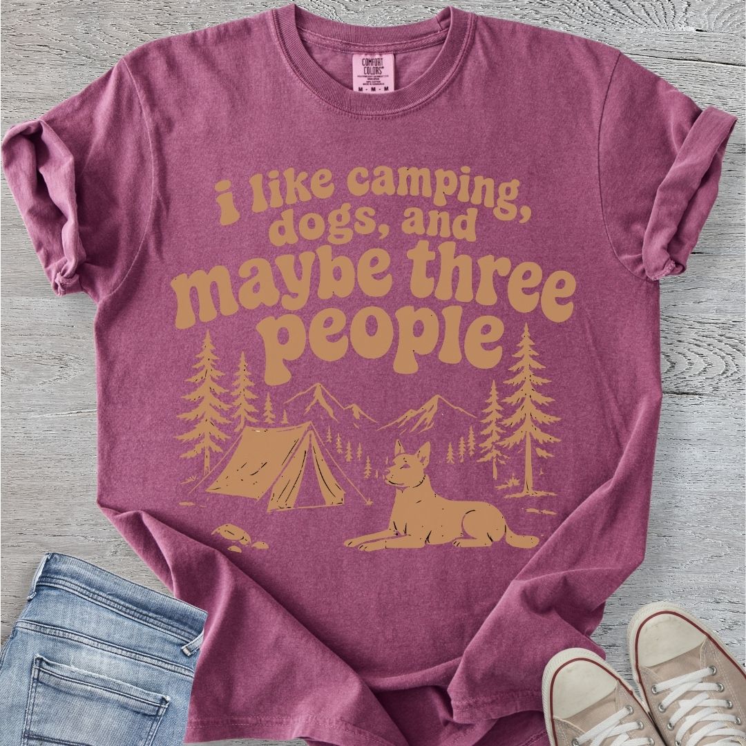 Camping & Dogs Premium Tee
