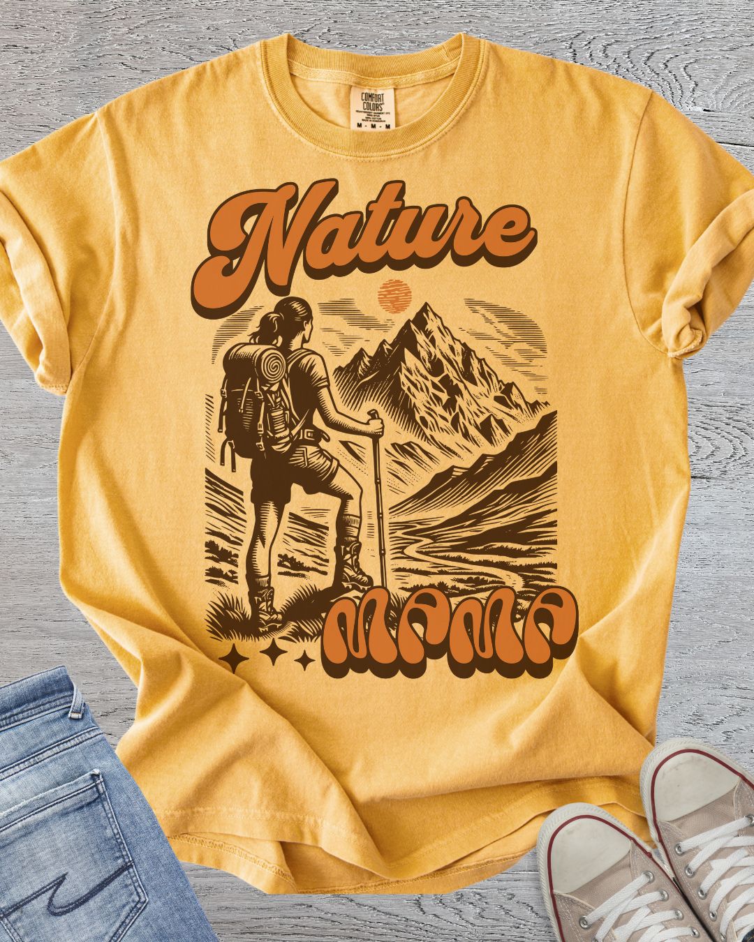 Nature Mama Retro Tee