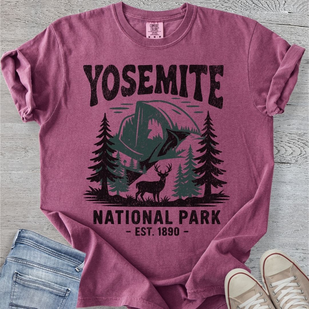Distressed Yosemite NP Premium Tee