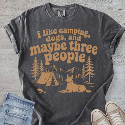 Camping & Dogs Premium Tee