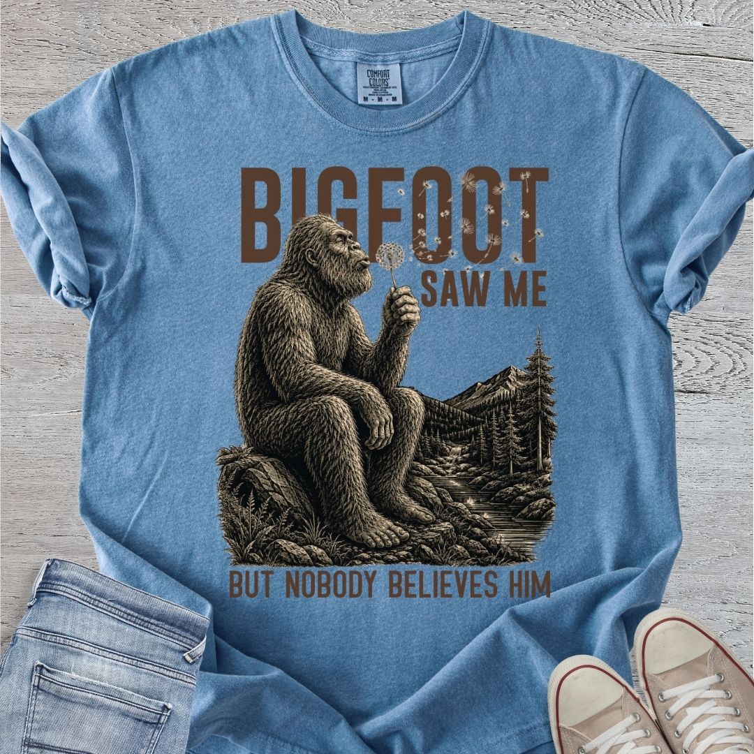 Bigfoot Saw Me Premium Tee