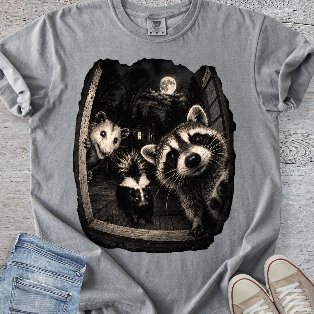 Trailcam Selfie Premium Tee