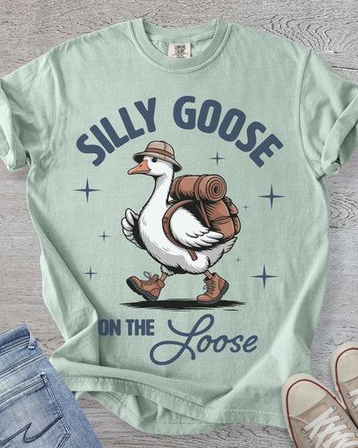Goose on the Loose Premium Tee