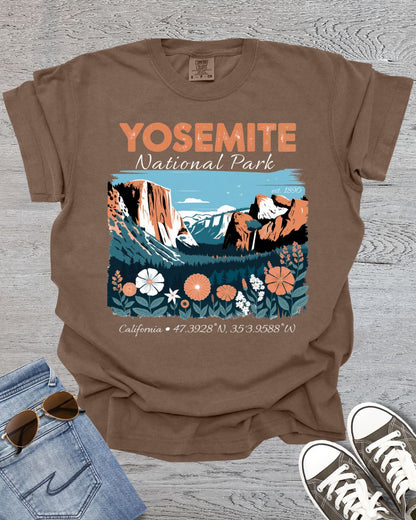 Yosemite National Park Tunnel View Premium Tee