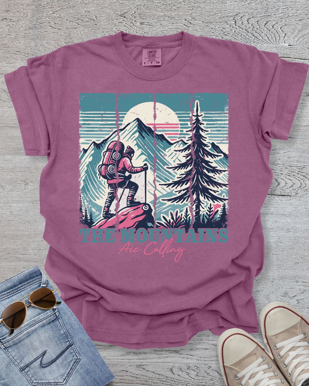 Vintage Mountains Premium Tee