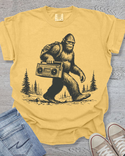 Bigfoot Hiker Premium Tee