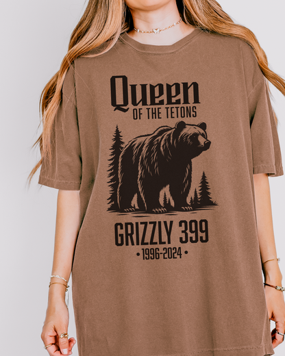 Queen of Tetons: In Memory Grizzly 399 Premium Tee