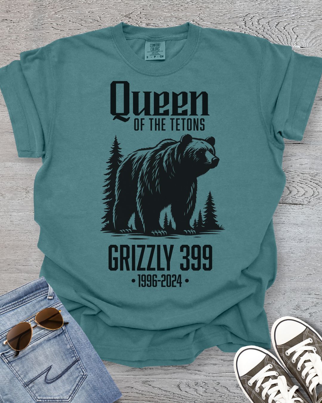 Queen of Tetons: In Memory Grizzly 399 Premium Tee