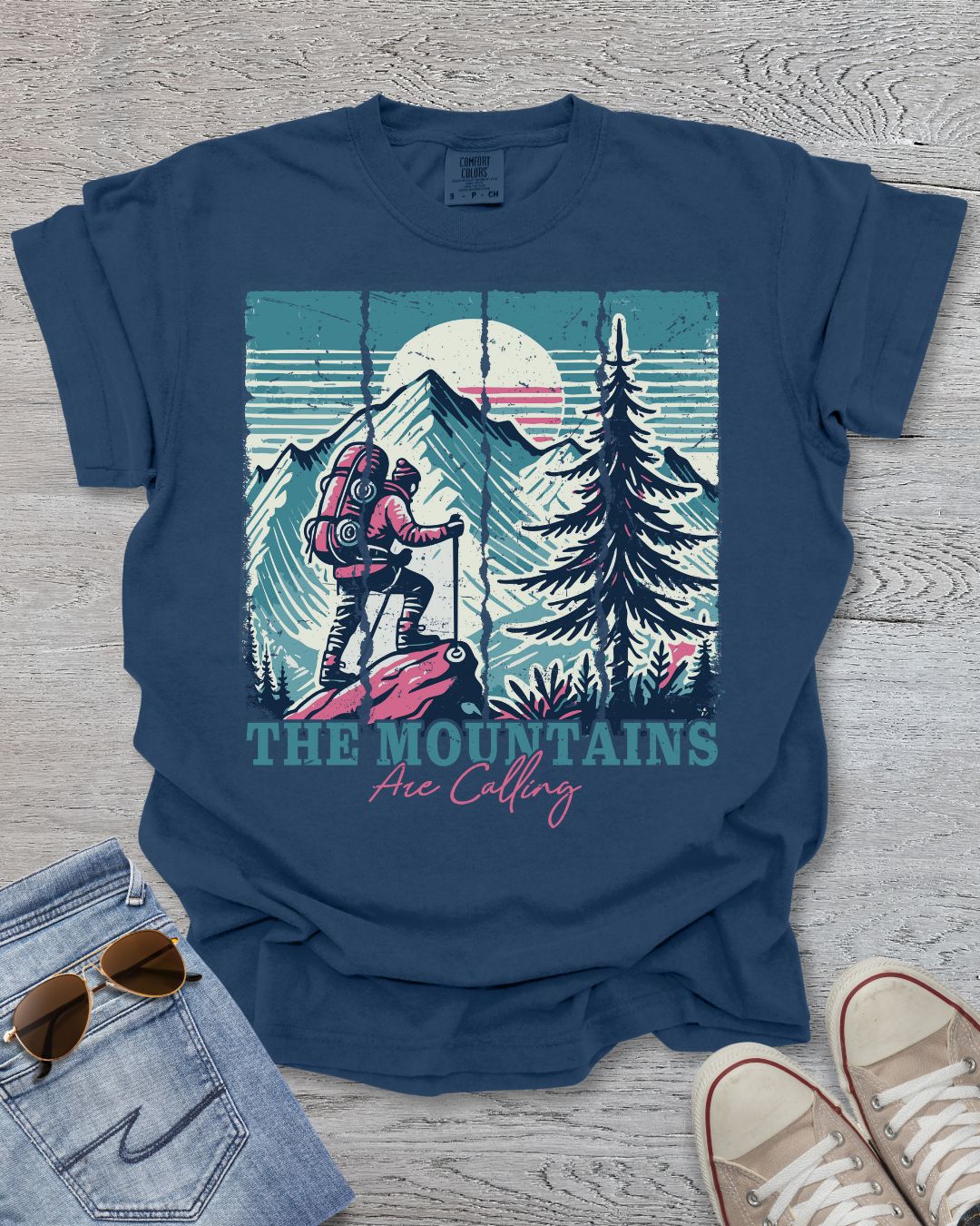 Vintage Mountains Premium Tee