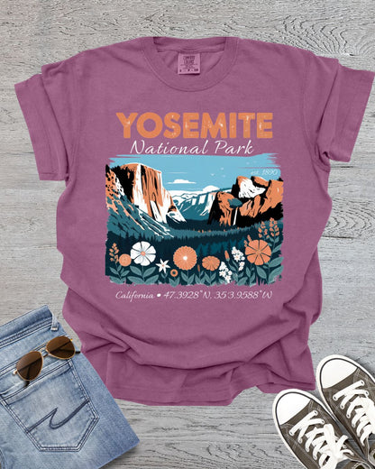 Yosemite National Park Tunnel View Premium Tee