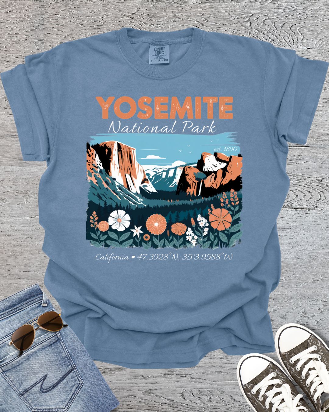 Yosemite National Park Tunnel View Premium Tee