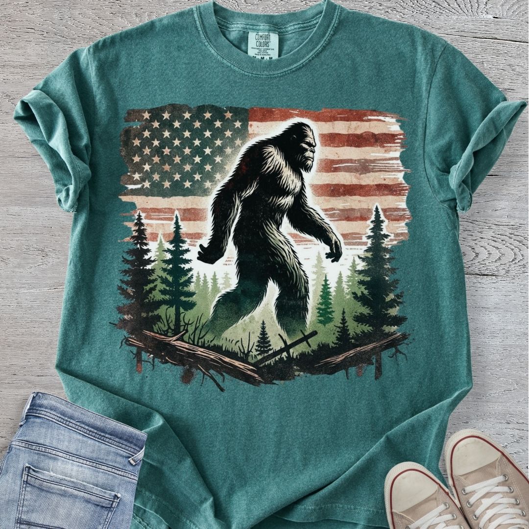 Bigfoot Roams USA Premium Tee