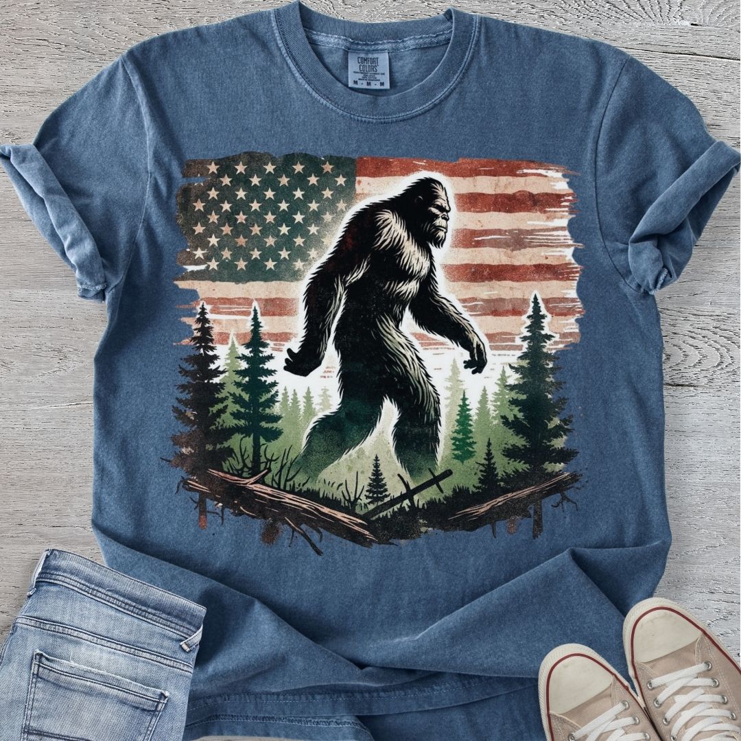 Bigfoot Roams USA Premium Tee