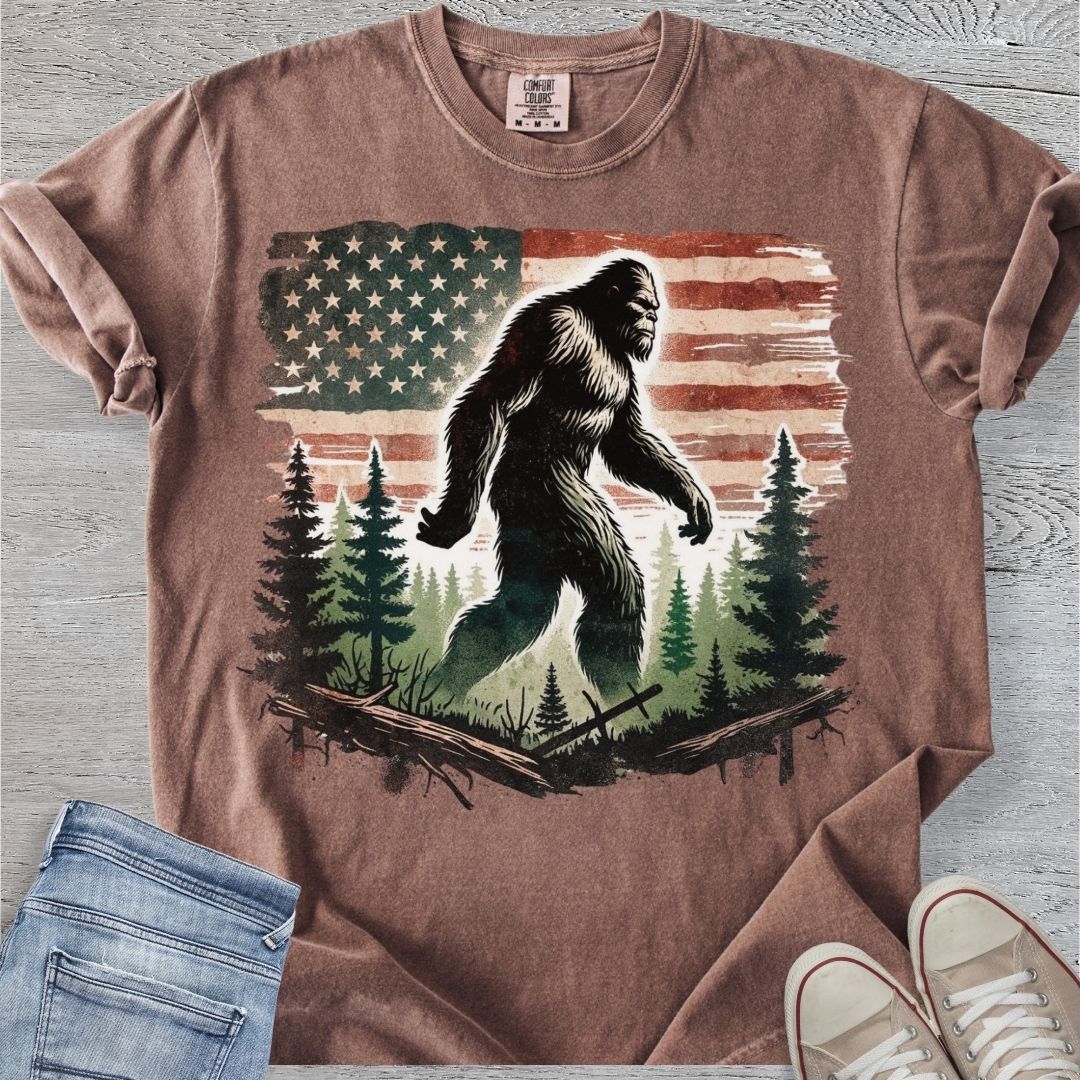 Bigfoot Roams USA Premium Tee